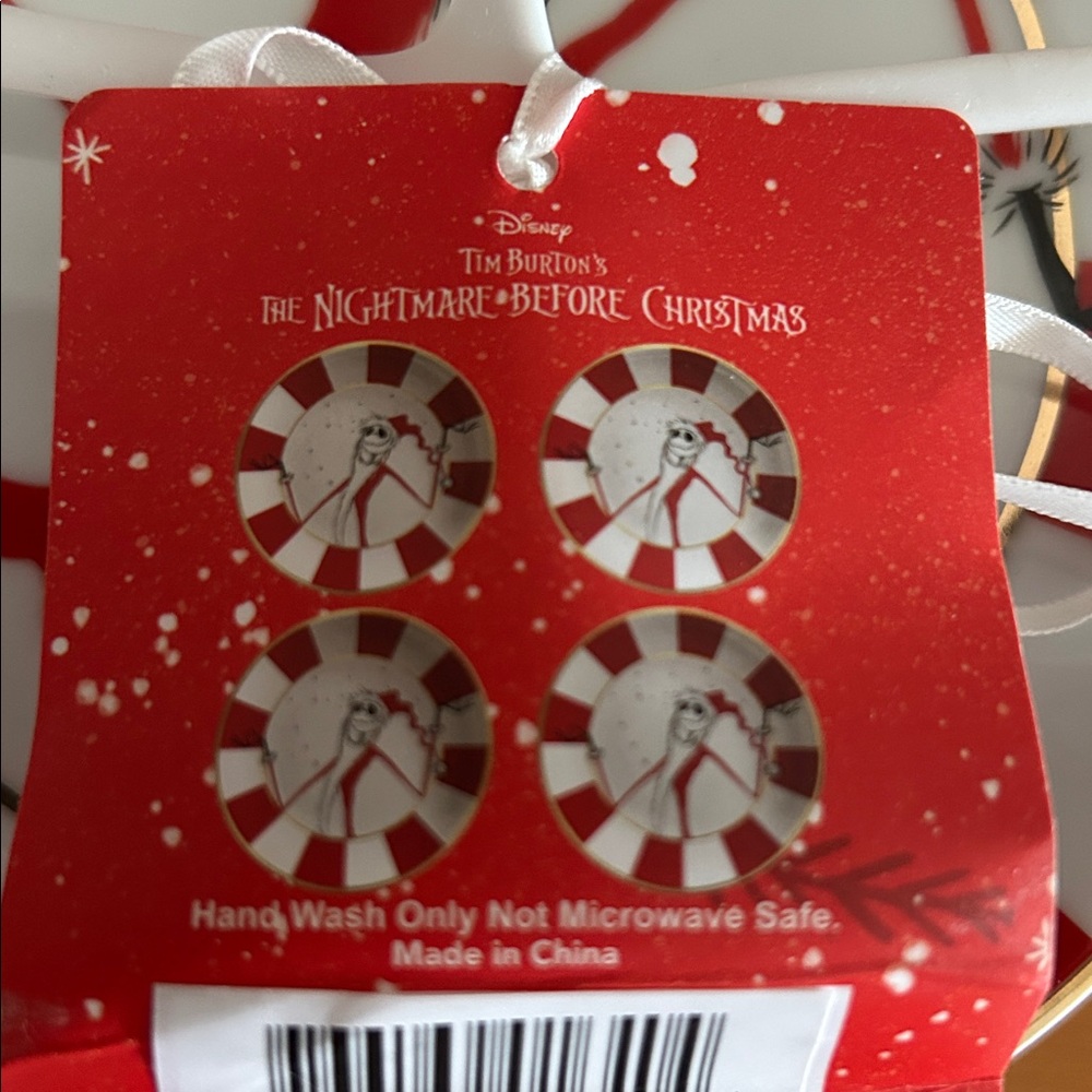 Nightmare Before Christmas Appetizer Plates - Picture 2 of 3